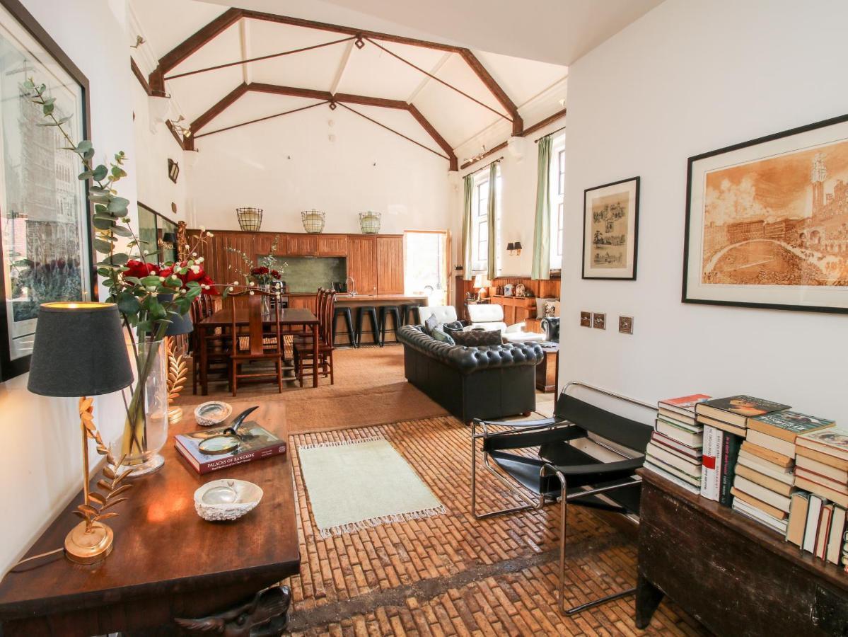 Chetwynd Lodge Stafford Eksteriør bilde