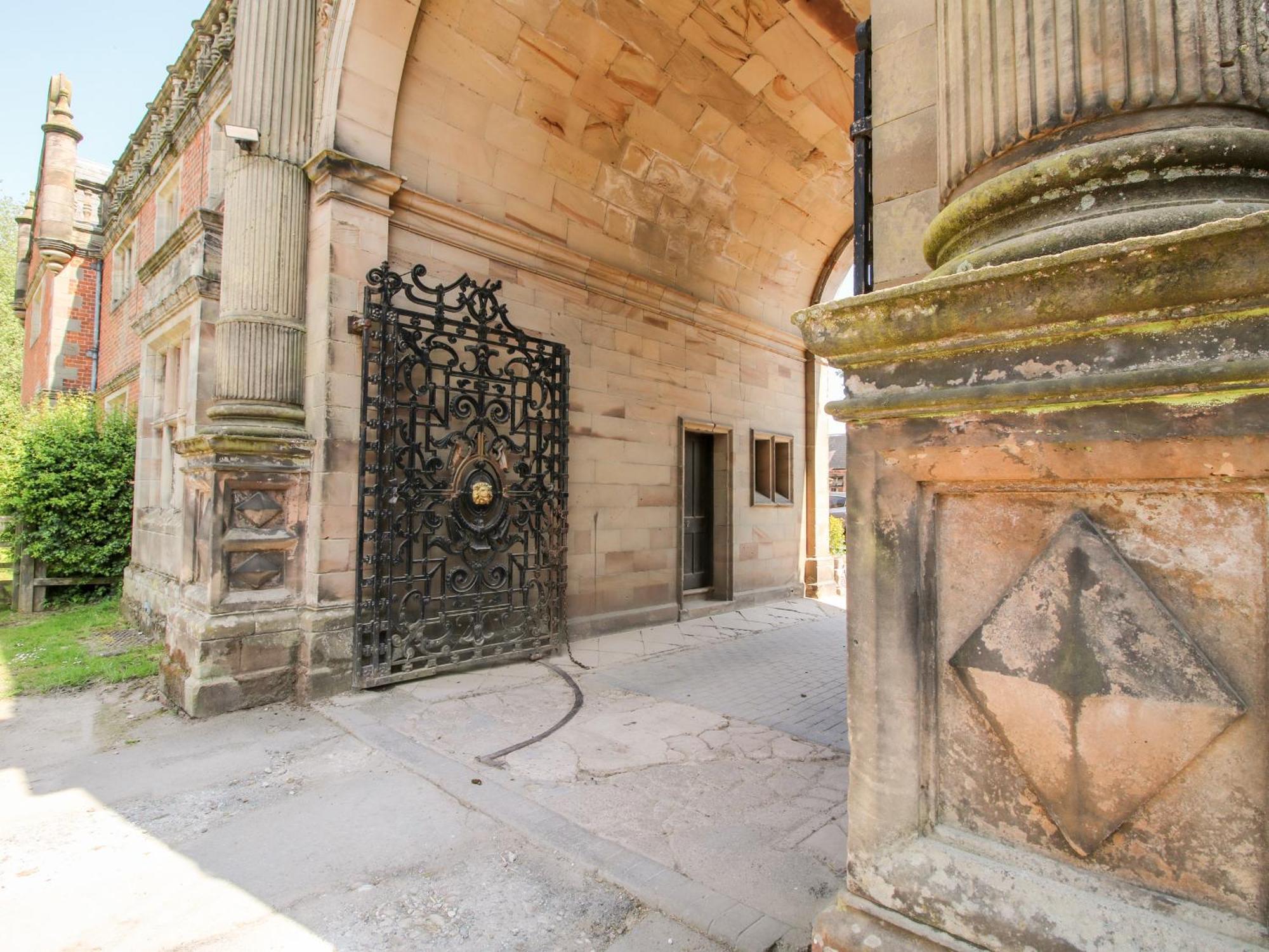 Chetwynd Lodge Stafford Eksteriør bilde