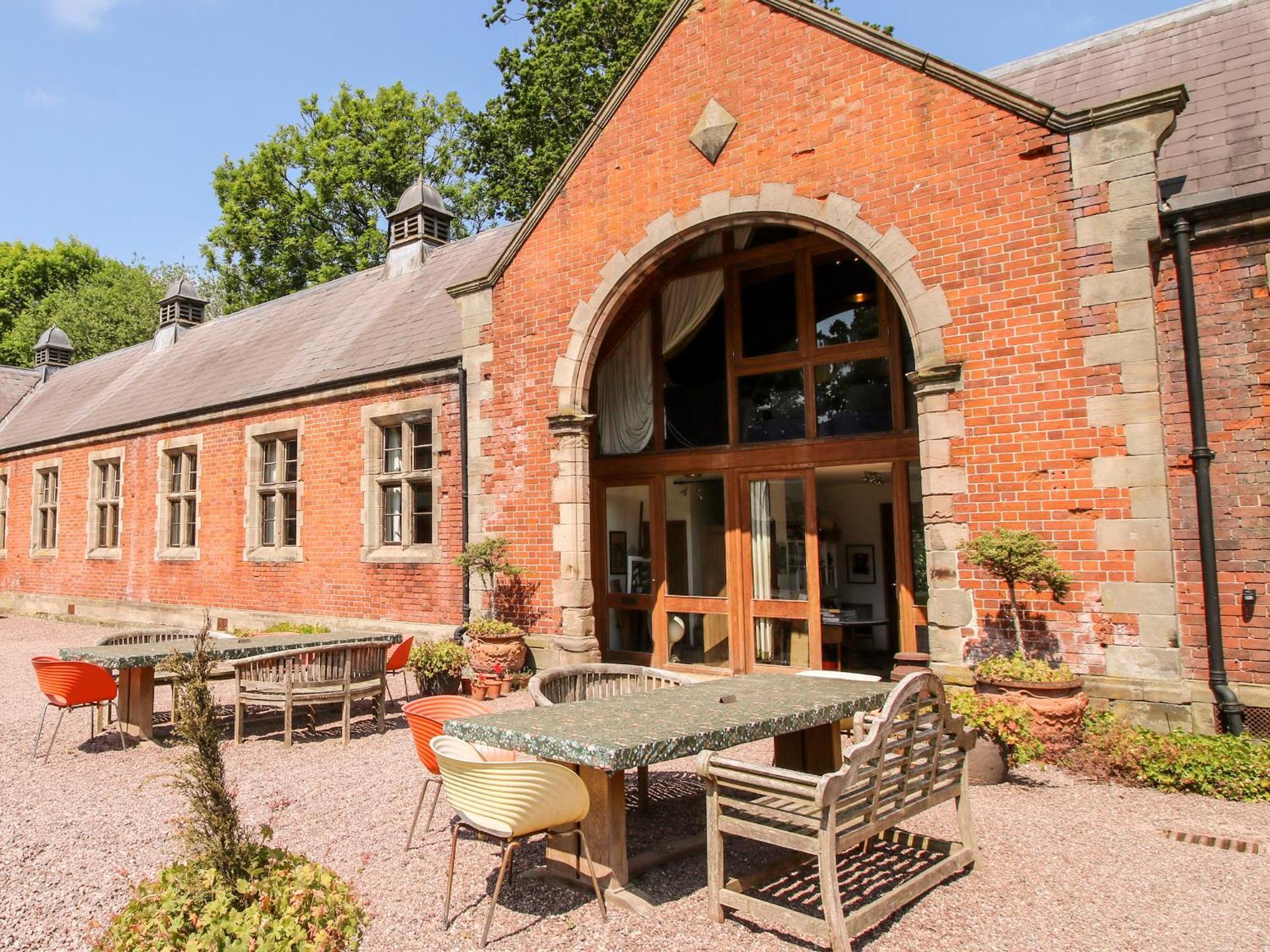 Chetwynd Lodge Stafford Eksteriør bilde